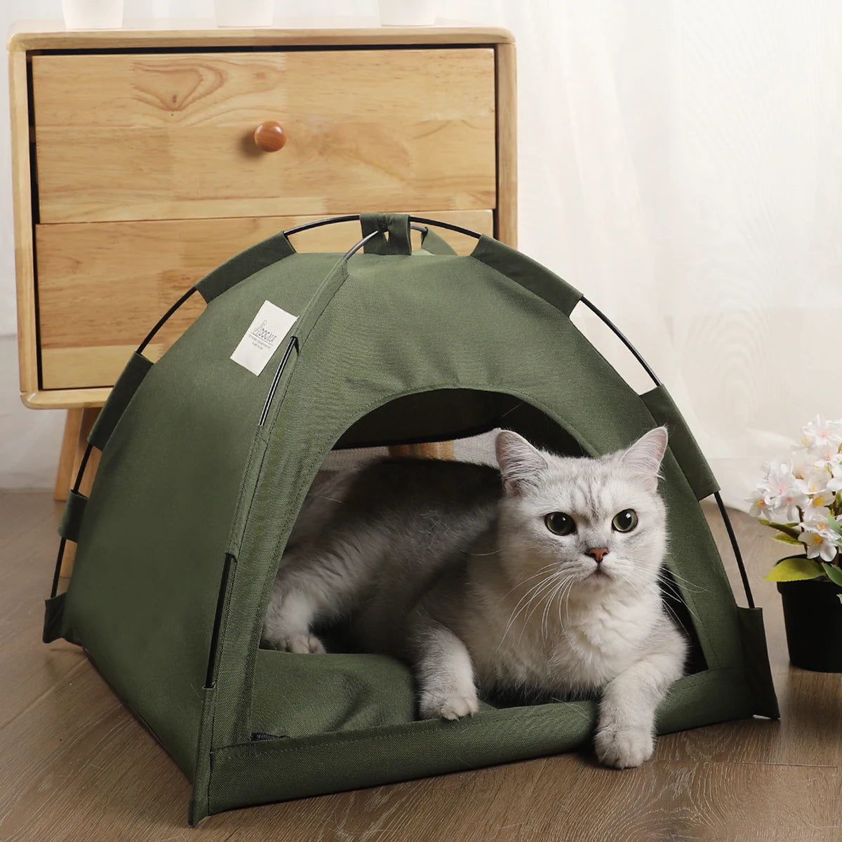 Winter Cat Tent Bed